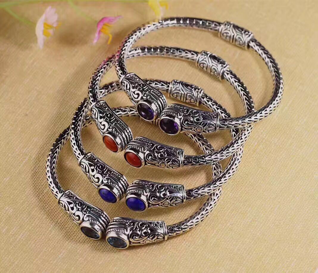 Handmade Indonesian style ladies topaz bracelet