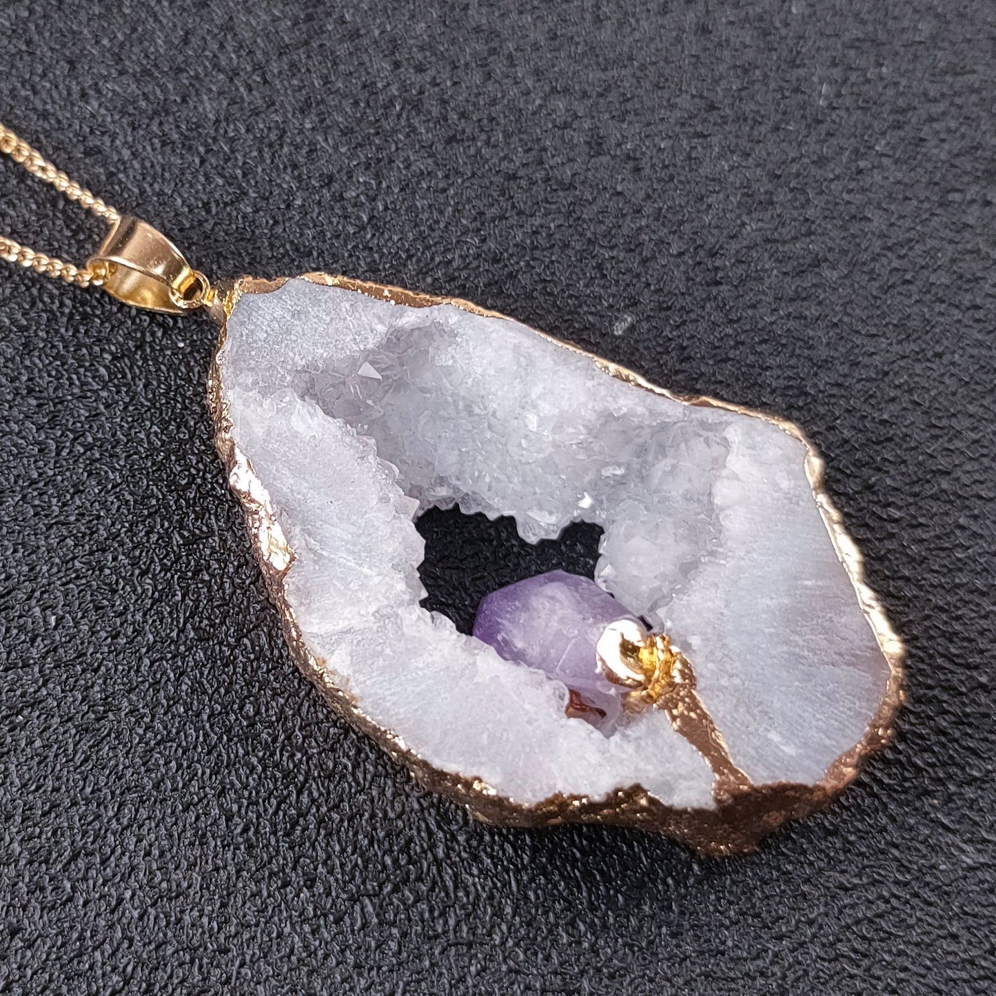 Irregular Onyx Rough Stone Hollow Crystal Hole Sliced Necklace